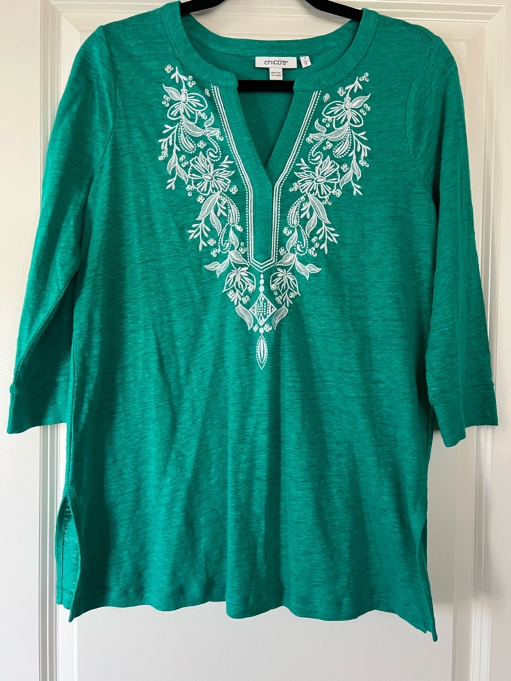 Chico's Embroidered Linen K it Tunic